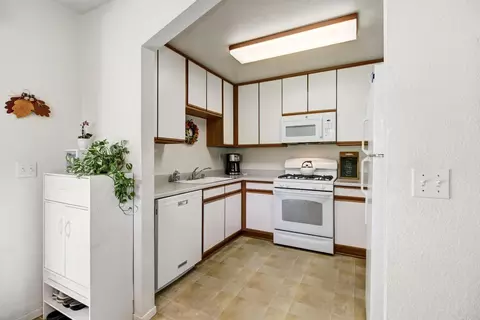 Kitchen - 2302 Muir Woods Pl, Davis, CA 95616 photo 1 of 3