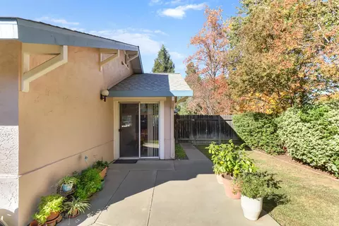 Exterior - 2302 Muir Woods Pl, Davis, CA 95616 photo 7 of 20