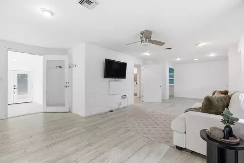 2225 Davis Way, Modesto, CA 95351 photo 15