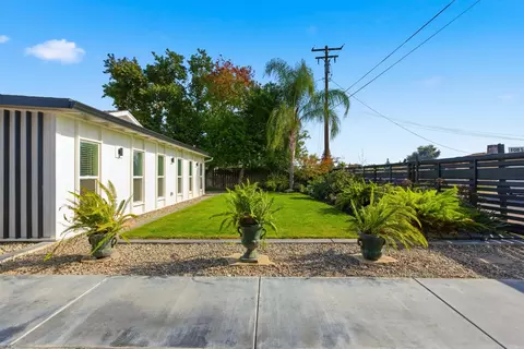2225 Davis Way, Modesto, CA 95351 photo 3