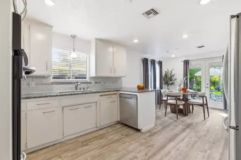 2225 Davis Way, Modesto, CA 95351 photo 20