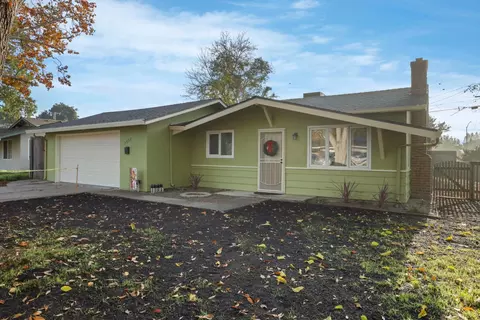 7512 Larkspur Ln, Stockton, CA 95207