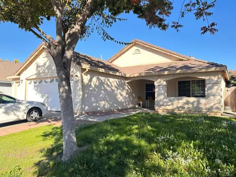 1305 Tranquil Ln, Ceres, CA 95307 photo 4