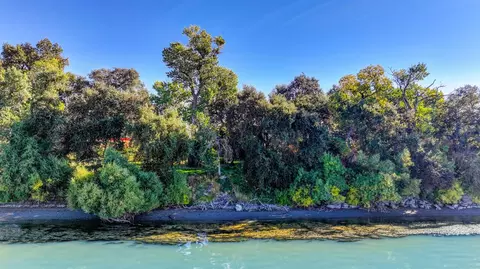 2707 Garden Hwy, Sacramento, CA 95833