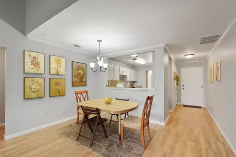 Dining - 2401 Eilers Ln #304, Lodi, CA 95242 photo 1 of 1