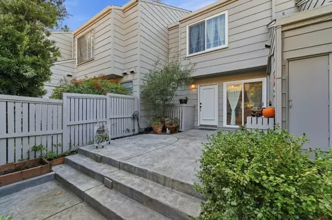 230 W Rumble Rd #C, Modesto, CA 95350 photo 1