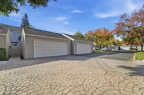 Exterior - 230 W Rumble Rd #C, Modesto, CA 95350 photo 5 of 14