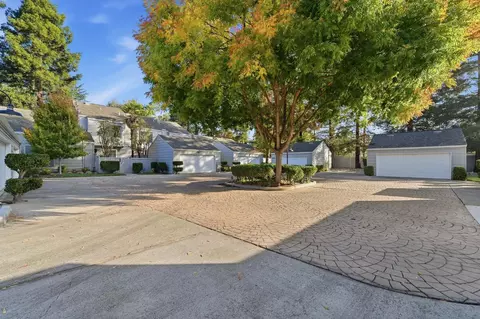 Exterior - 230 W Rumble Rd #C, Modesto, CA 95350 photo 4 of 14
