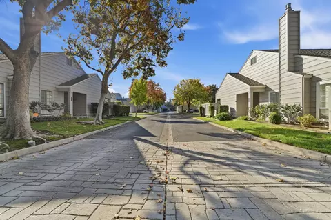Exterior - 230 W Rumble Rd #C, Modesto, CA 95350 photo 2 of 14