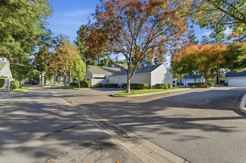 Exterior - 230 W Rumble Rd #C, Modesto, CA 95350 photo 3 of 14