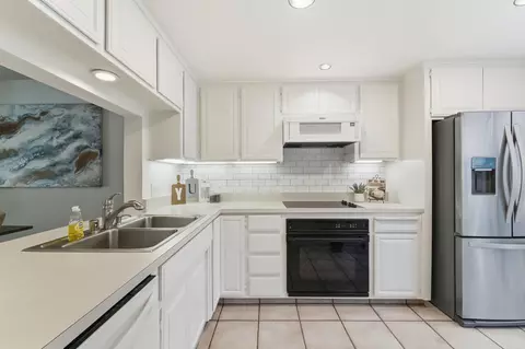 Kitchen - 230 W Rumble Rd #C, Modesto, CA 95350 photo 1 of 6