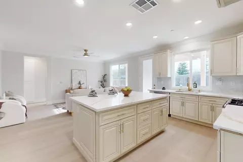 Kitchen - 3169 Rogue River Dr, Chico, CA 95973 photo 3 of 8