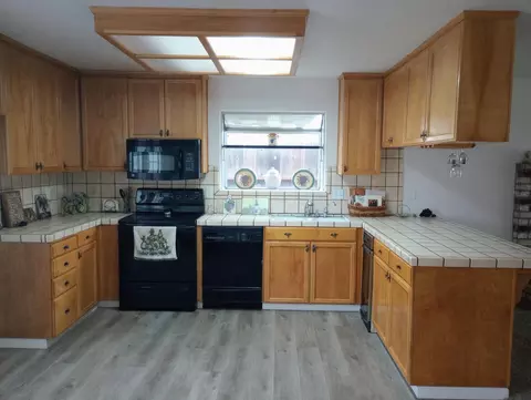 1432 Don Pedro Rd, Ceres, CA 95307 photo 9