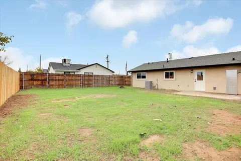 1953 Glenmore Dr, Olivehurst, CA 95961 photo 35