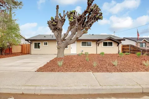 1953 Glenmore Dr, Olivehurst, CA 95961 photo 1