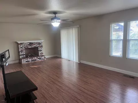 2245 Mission St, Turlock, CA 95380 photo 8