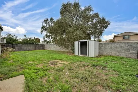 Exterior - 3535 Sue Pam Dr, Carmichael, CA 95608 photo 5 of 6