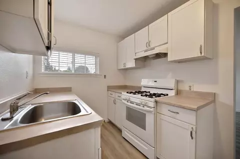 Kitchen - 3535 Sue Pam Dr, Carmichael, CA 95608 photo 2 of 3