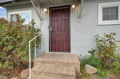 Entry Way - 3535 Sue Pam Dr, Carmichael, CA 95608 photo 1 of 2