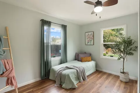 Bedroom - 219 W 22nd St, Tracy, CA 95376 photo 2 of 2