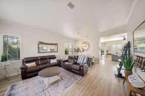 214 Osborne Ct, Ripon, CA 95366 photo 4