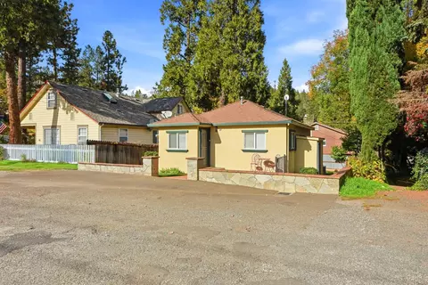 Exterior - 49 W Oak, Colfax, CA 95713 photo 2 of 11