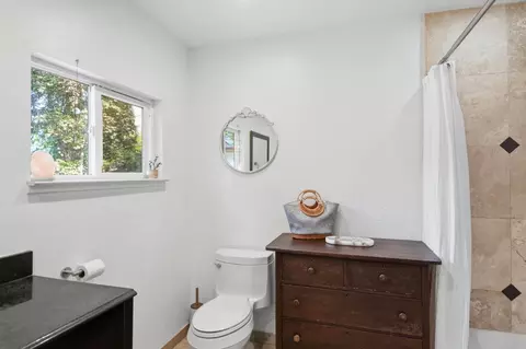 Bath - 49 W Oak, Colfax, CA 95713 photo 6 of 6