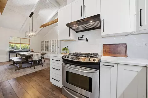 Kitchen - 20066 Dawn Ridge Dr, Jackson, CA 95642 photo 3 of 5