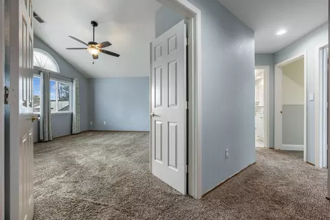 Entry Way - 1420 Harvest Ln, Tracy, CA 95376 photo 5 of 5