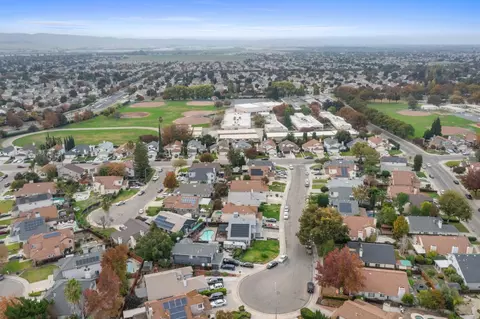 View/Area - 1420 Harvest Ln, Tracy, CA 95376 photo 5 of 7