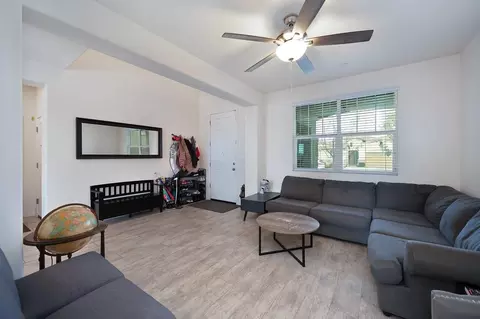 1004 Lavender St, Manteca, CA 95337 photo 5