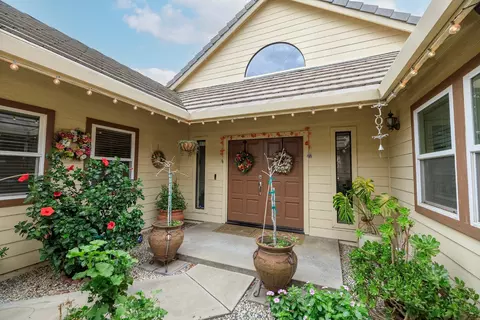 2329 Orchard View Cir, Modesto, CA 95355 photo 6
