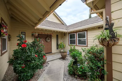 2329 Orchard View Cir, Modesto, CA 95355 photo 5
