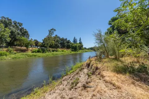 View/Area - 1305 River Rd, Modesto, CA 95351 photo 2 of 2