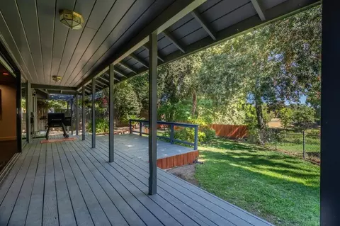 Exterior - 1305 River Rd, Modesto, CA 95351 photo 2 of 7