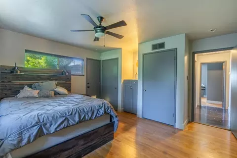 Bedroom - 1305 River Rd, Modesto, CA 95351 photo 3 of 6