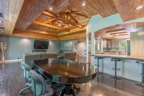 Dining - 1305 River Rd, Modesto, CA 95351 photo 2 of 2