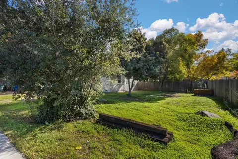 Exterior - 5236 Marconi Ave, Carmichael, CA 95608 photo 9 of 9