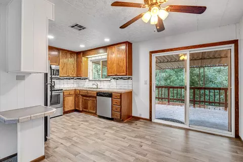 21759 El Lobo Ctr, Sonora, CA 95370 photo 5