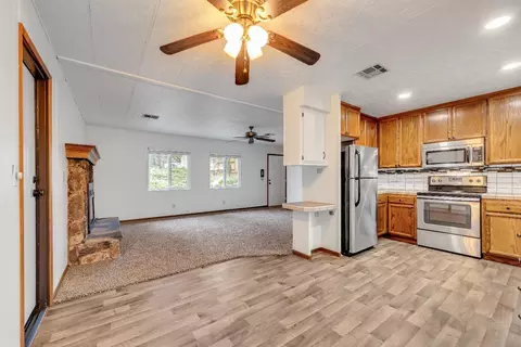 21759 El Lobo Ctr, Sonora, CA 95370 photo 6