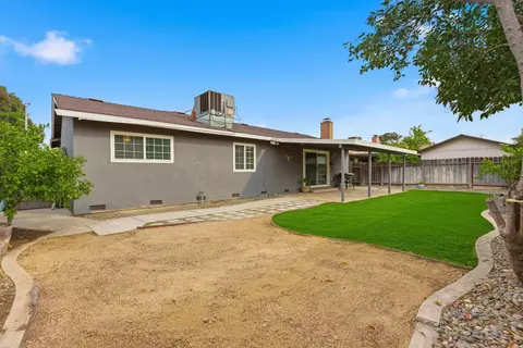 Exterior - 1412 Silverado Dr, Modesto, CA 95356 photo 2 of 5