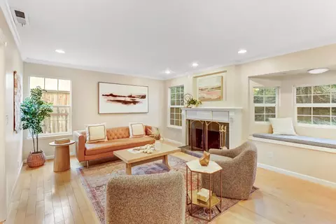 Living - 1761 Park Place Dr, Carmichael, CA 95608 photo 5 of 7