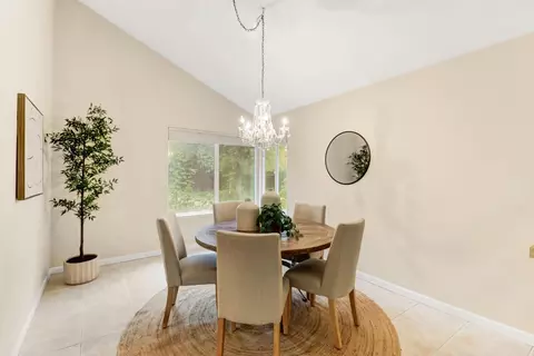 Dining - 1761 Park Place Dr, Carmichael, CA 95608 photo 2 of 7