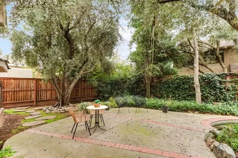 Exterior - 1761 Park Place Dr, Carmichael, CA 95608 photo 2 of 14