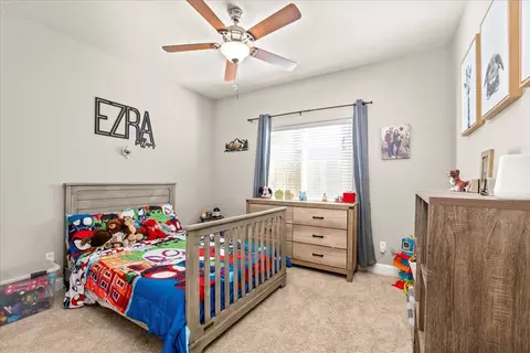 Bedroom - 1725 Stonum Rd, Modesto, CA 95351 photo 4 of 5