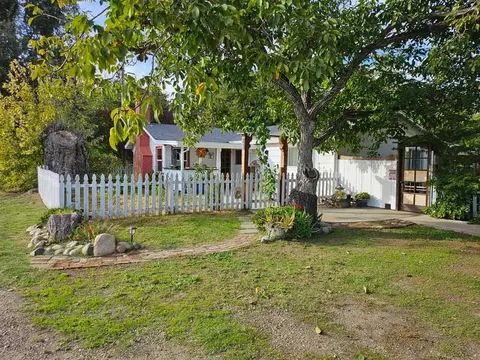 Exterior - 177 Higgins Ave, Gridley, CA 95948 photo 2 of 24