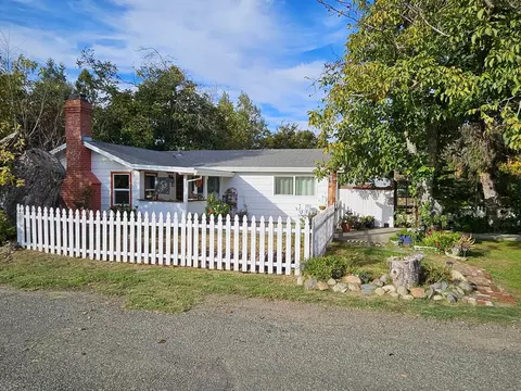 Exterior - 177 Higgins Ave, Gridley, CA 95948 photo 4 of 24