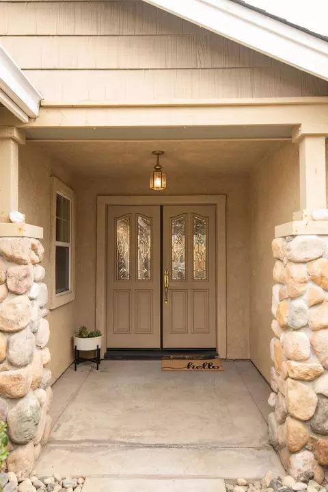 Entry Way - 4012 Tapestry Dr, Modesto, CA 95357 photo 1 of 2
