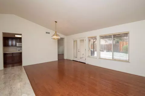 Living - 4012 Tapestry Dr, Modesto, CA 95357 photo 3 of 6