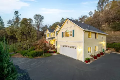 Exterior - 20114 Tiger Tail Rd, Grass Valley, CA 95949 photo 23 of 27